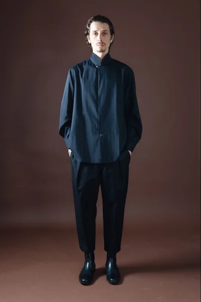 Look 10